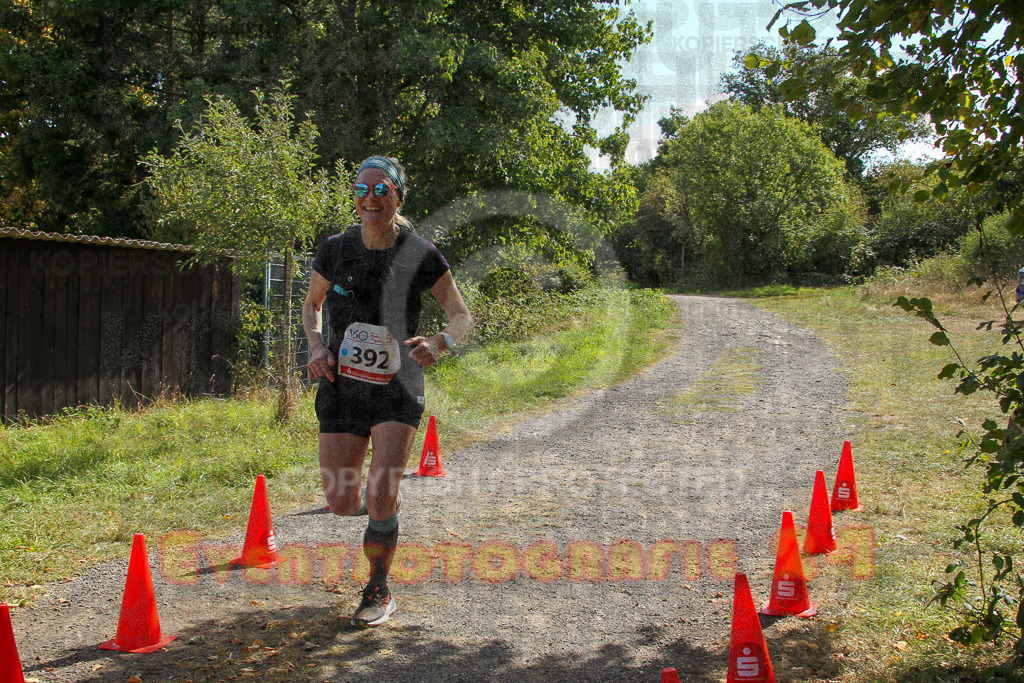 250830_1207_EV4_3885 | Sportfotografie im Rhein-Sieg Kreis, Köln, Bonn, NRW, Rheinland Pfalz, Hessen, etc. Unser Tätigkeitsfeld umfasst den Laufsport vom Volkslauf über den Marathon, Duathlon, Triathon bis zum Ultralauf wie Kölnpfad Ultra oder Schindertrail.