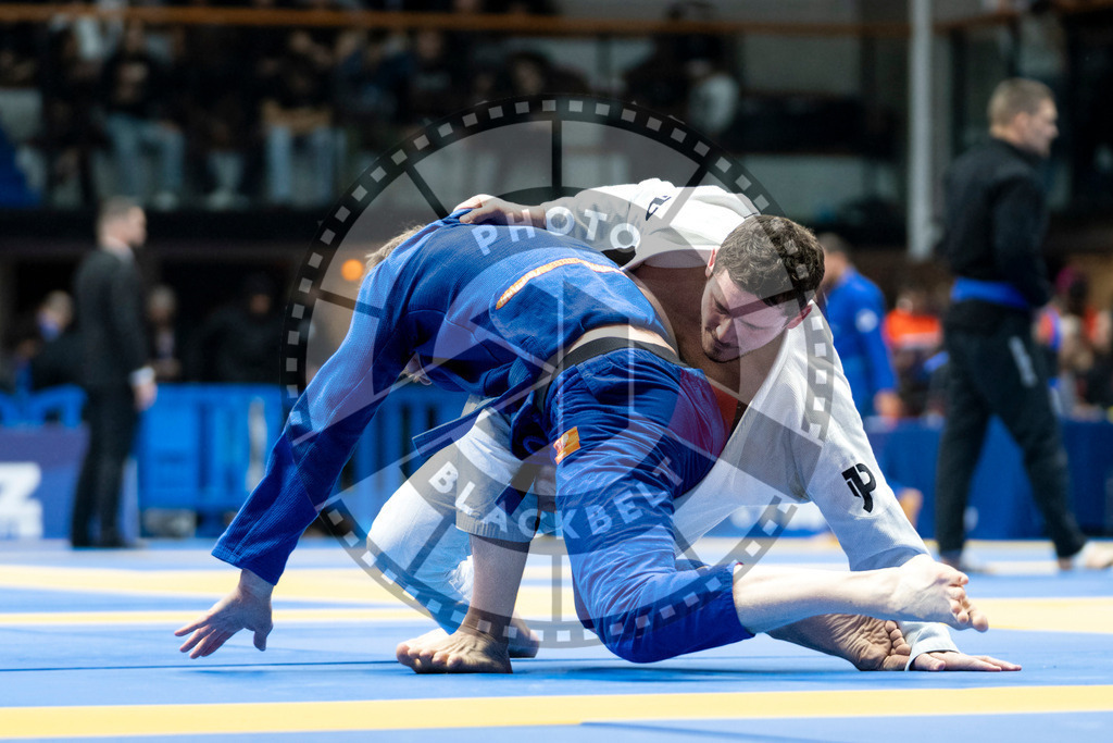 20240121PBB5352 | Fighters compete during the second day of the IBJJF European Championship in Paris, France, on January 21, 2024.