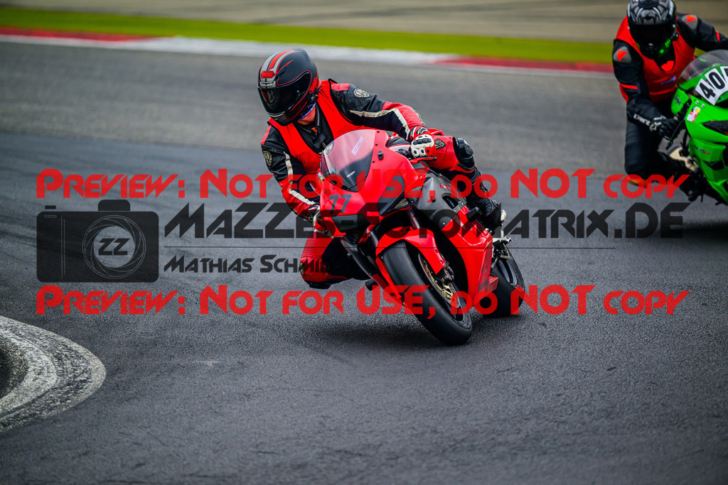 MaZZes_FotoMatrix_240717_6007705_2864 | INST