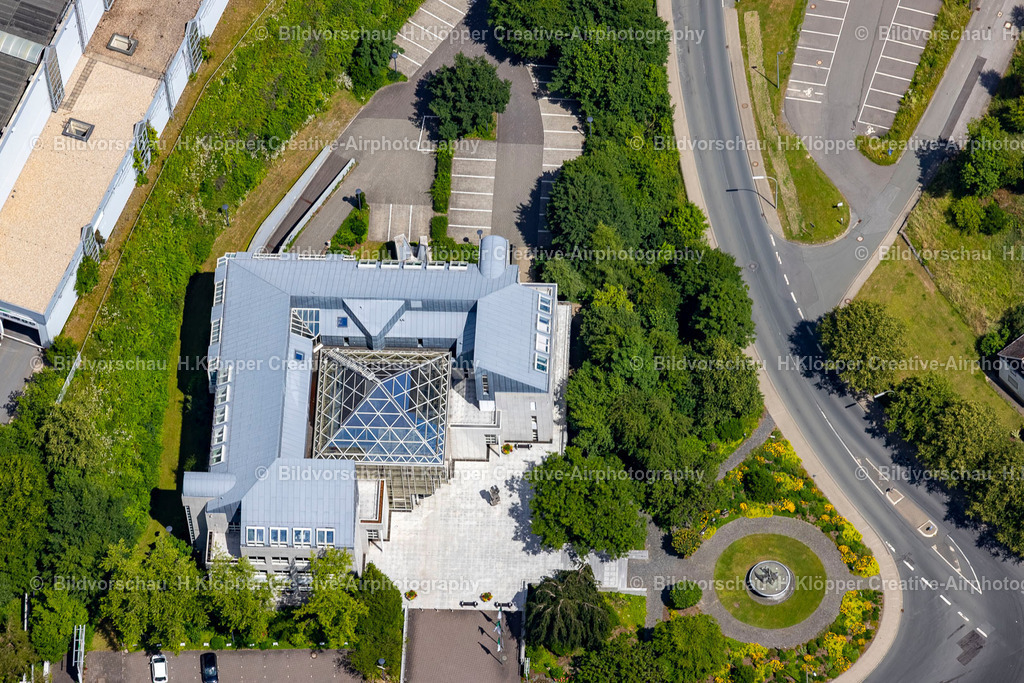 Luftbild Grevenstein-5101 | Luftbild Bierbrauerei- Werksgelände der Veltinsbrauerei in Grevenstein im Bundesland Nordrhein-Westfalen - Realisiert mit Pictrs.com