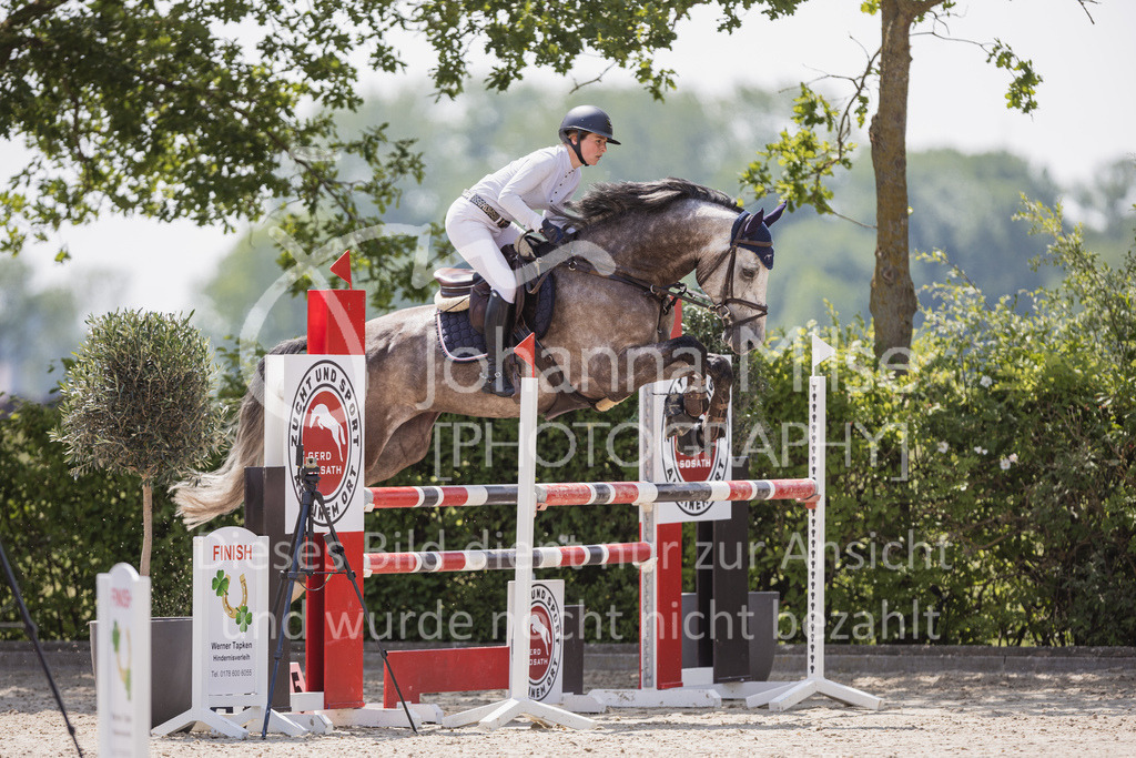 230616_Lemwerder_Springpf-L2-706 | Deine schönsten Turniermomente als professionelle Fotos! Entdecke hochwertige Pferdesport-Fotografie im Online-Shop. Jetzt Fotos finden & bestellen!