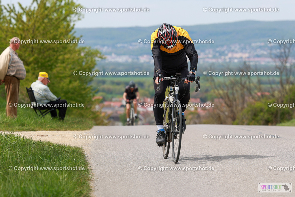 744_AR6_1689 | Neusiedlersee Radmarathon 2026@sportshot_your_pictrs #yourpictures#roadtowm2029 #nrm #neusiedlerseeradmarathon #neusiedlersee #neusiedlerseetourismus #burgenland #mörbisch #nrm26 #burgenlandtourismus #voglundco #poweredbyburgenlandtourismus #radsport #rad #marathon #ucigranfondo #visitburgenland #ucigranfondoworldseries