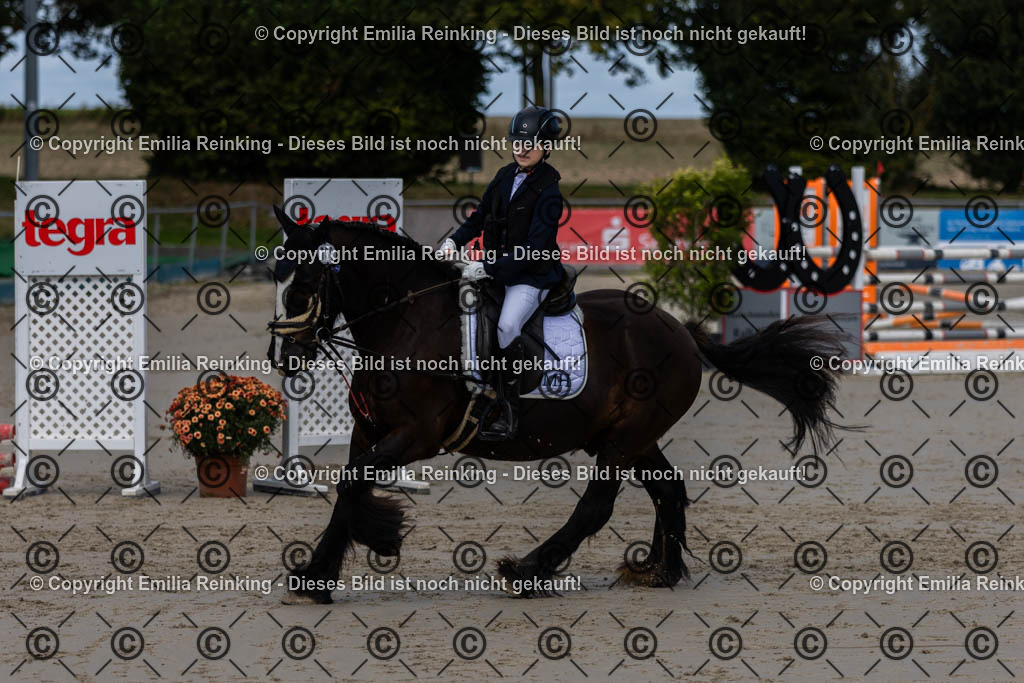 CL5A1924 | Emilia Reinking Fotografie - Realisiert mit Pictrs.com