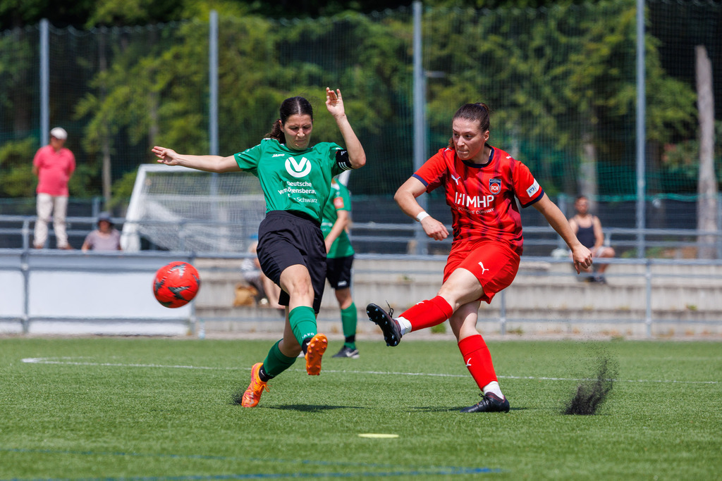 FCHTVS_260531_7266 | 1.FC Heidenheim 1846 II vs. TV Steinheim, Fußball, Frauen, Bezirksliga, 2025/2026, Meisterrunde, 5. Spieltag, 31.05.2026 in Heidenheim, Kunstrasen b. Voith-Arena West(Foto: Michael Bulling) - Realisiert mit Pictrs.com