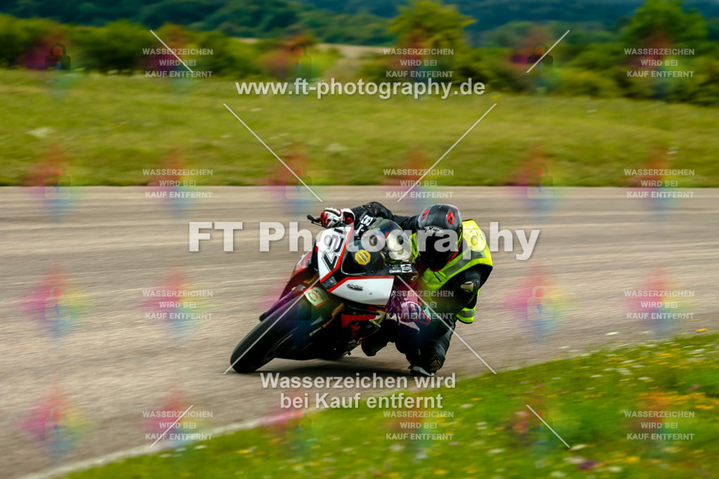 Chambley Juli-3280 | Hier findet Ihr Bilder von Touristenfahrten auf der Nürburgring Nordschleife oder von anderen Veranstaltungen die ich besucht habe. Viel Spass beim Durch Schauen 