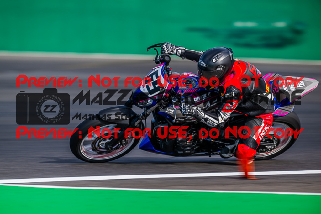 MaZZes_FotoMatrix_220507_94568 | Fotograf Mathias Schmid
Sportfotograf,
Eventfotograf,
Hochzeitsfotograf,
Portraitfotograf