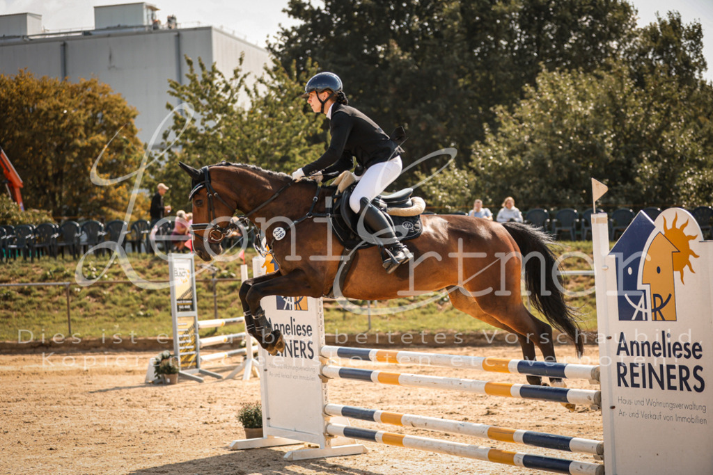 24.FrSpA00191 | Leoni Ertmer Photography - Realisiert mit Pictrs.com