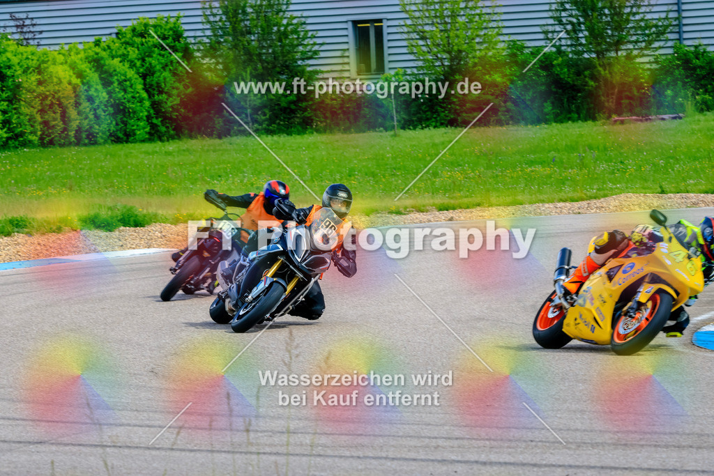 MotoTeam-9148 | Hier findet Ihr Bilder von Touristenfahrten auf der Nürburgring Nordschleife oder von anderen Veranstaltungen die ich besucht habe. Viel Spass beim Durch Schauen 