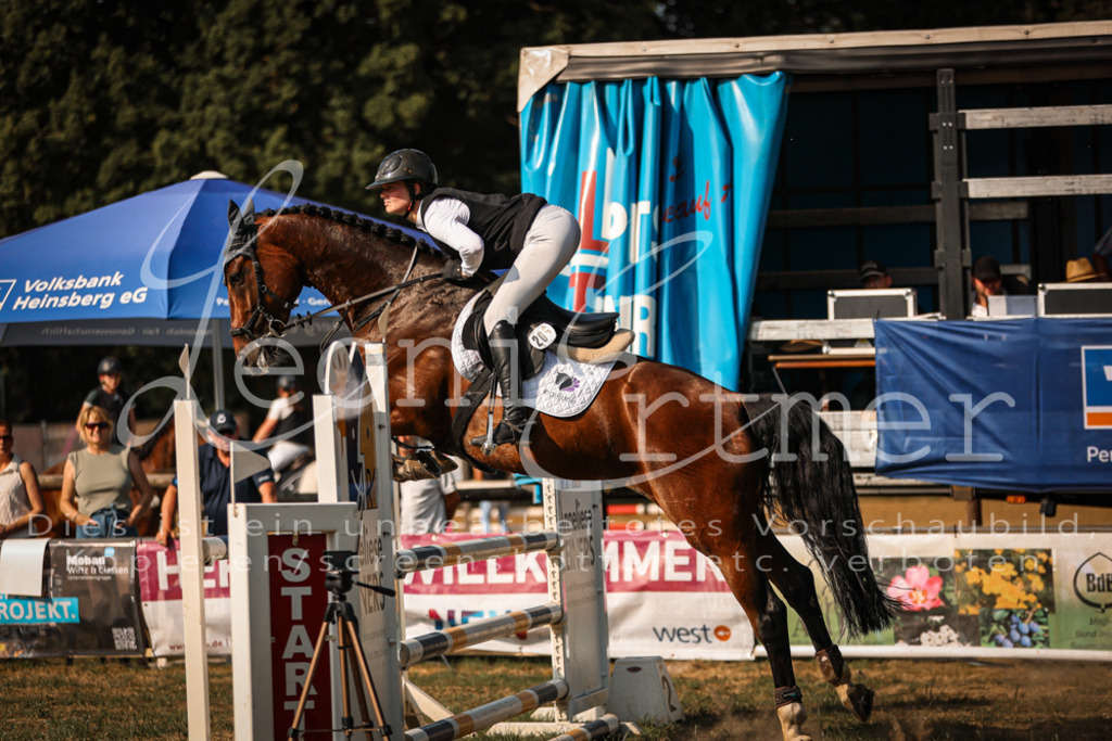 14.FrPfL00002 | Leoni Ertmer Photography - Realisiert mit Pictrs.com