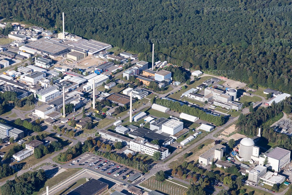 Luftbild: Leopoldshafen, KIT Nord im Ortsteil Leopoldshafen in Eggenstein-Leopoldshafen im Bundesland Baden-Württemberg in Deutschland. Foto: IMG_093961.jpg vom 23.08.2016 durch Werner Riehm/FLY-FOTO.de