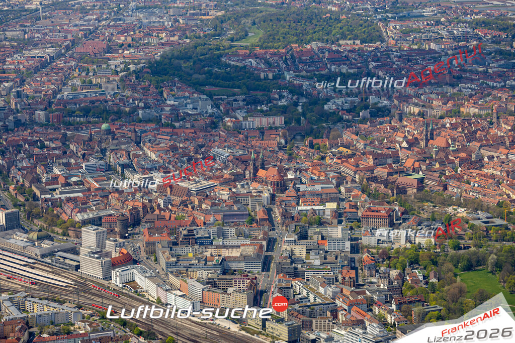 Das Luftbild zeigt Marienvorstadt Nürnberg - Die Luftaufnahme wurde 2023 vom UL-Flugzeug aus erstellt ( keine Drohne ) - Hochauflösende Luftaufnahme - Für grossformatige Ausdrucke geeignet. Die Geschenkidee !Mit Lizenz und Bildrechte bestellbar