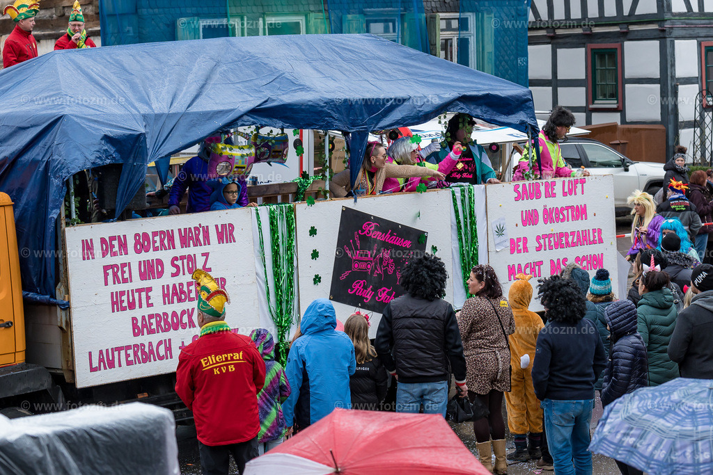 Festumzug_Benshausen_2023-0116 | Entdecken Sie die Schönheit von Veranstaltungen mit unserem Bildershop für professionelle Veranstaltungsfotos. Tauchen Sie ein in eine Welt voller lebendiger Bilder, die die Atmosphäre und die Emotionen von unvergesslichen Momenten einfangen. - Realisiert mit Pictrs.com