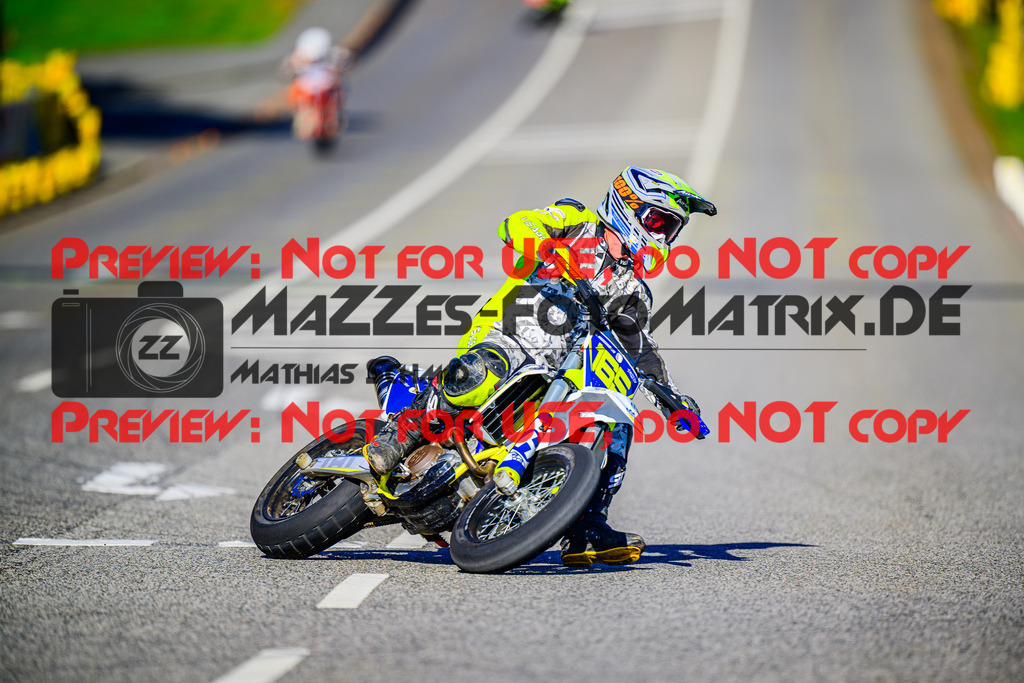 MaZZes_FotoMatrix_240816_6007705_4246 | UE40