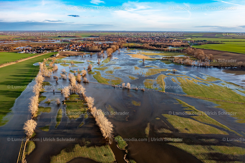 10049-51783 - Hochwasser an der Bode | Stockfoto und Bilderpool mit Bildmaterial aus Deutschland, dem Harz, Halberstadt, Quedlinburg, Wernigerode und weltweit. Qualitativ hochwertige und professionelle Fotos anschauen und kaufen. - Realisiert mit Pictrs.com
