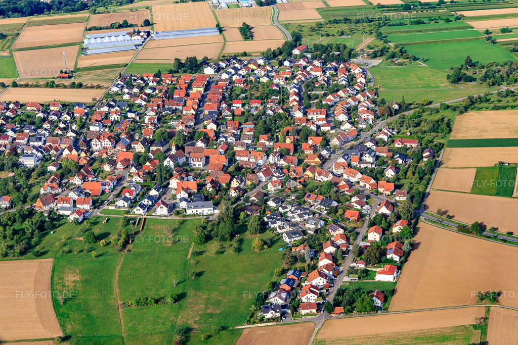 Luftbild: Ortsansicht von Osten im Ortsteil Degerschlacht in Reutlingen im Bundesland Baden-Württemberg in Deutschland. Foto: IMG_008623.jpg vom 27.08.2020 durch Werner Riehm/FLY-FOTO.de