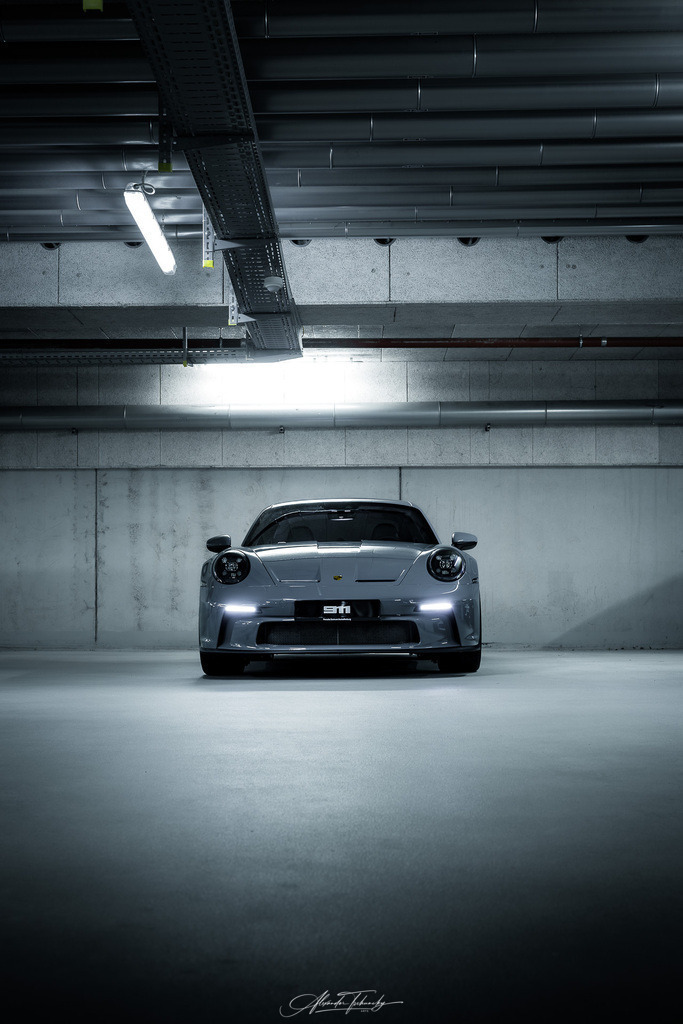 911 GT3 Touring Clausi | Entdecken Sie die faszinierende Welt von Alexander Tschuncky Arts: Kreative Fotografie, atemberaubende Automobilkunst und hochwertiger Bilderdruck. Lassen Sie sich inspirieren! - Realisiert mit Pictrs.com