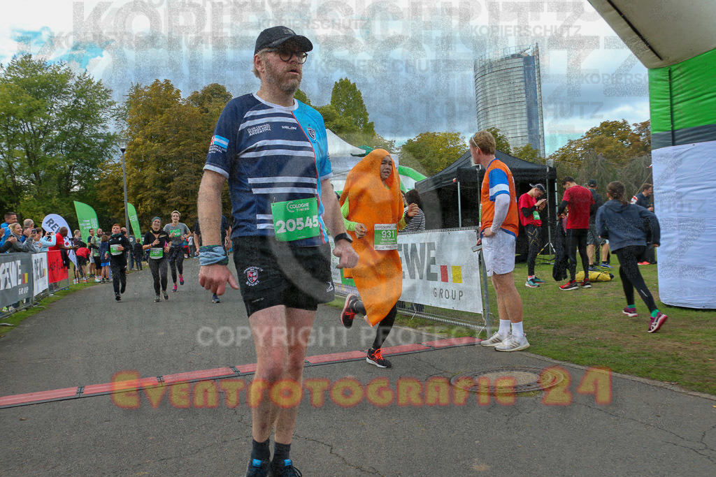 220925_1329_EX1_1063 | Sportfotografie im Rhein-Sieg Kreis, Köln, Bonn, NRW, Rheinland Pfalz, Hessen, etc. Unser Tätigkeitsfeld umfasst den Laufsport vom Volkslauf über den Marathon, Duathlon, Triathon bis zum Ultralauf wie Kölnpfad Ultra oder Schindertrail.