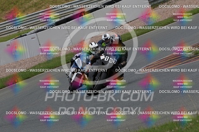 2016-07-01-PBK-5033 | Sportfotografie; SlowMotion; Video; Rennstrecke; Hafeneger; RSE; Speer; Trackday; Motorsportarena; Hockenheimring; Brno; Most; Barcelona; Valencia, Benny; Kaetzmer;