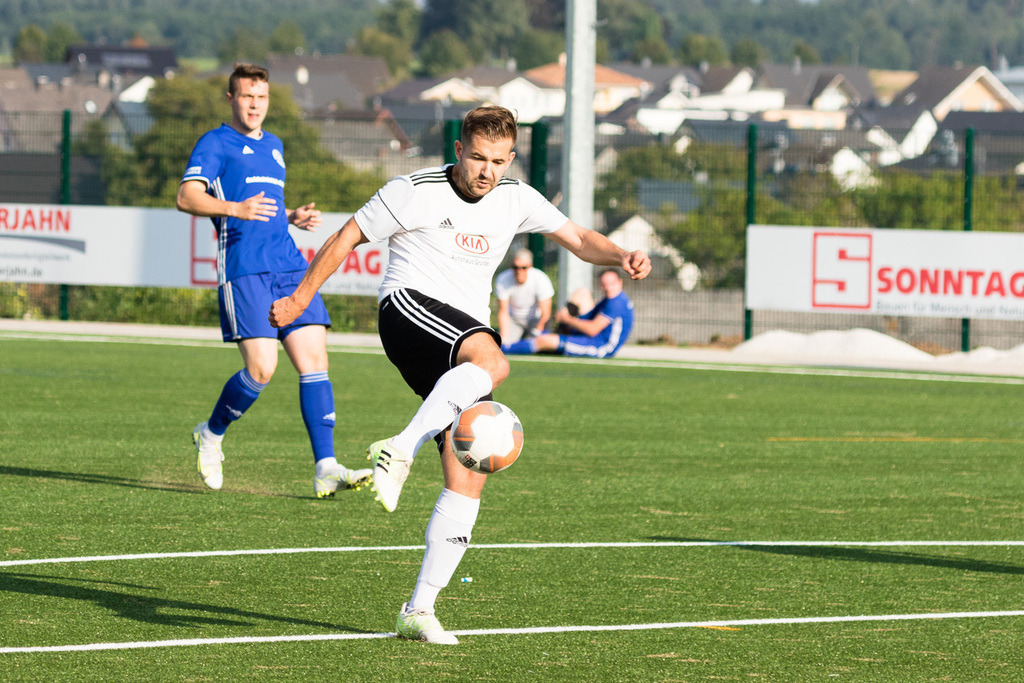 SG Morshausen - TSV Emmelshausen II | Sportfotografie Hermann-Josef Stoffel - Realisiert mit Pictrs.com