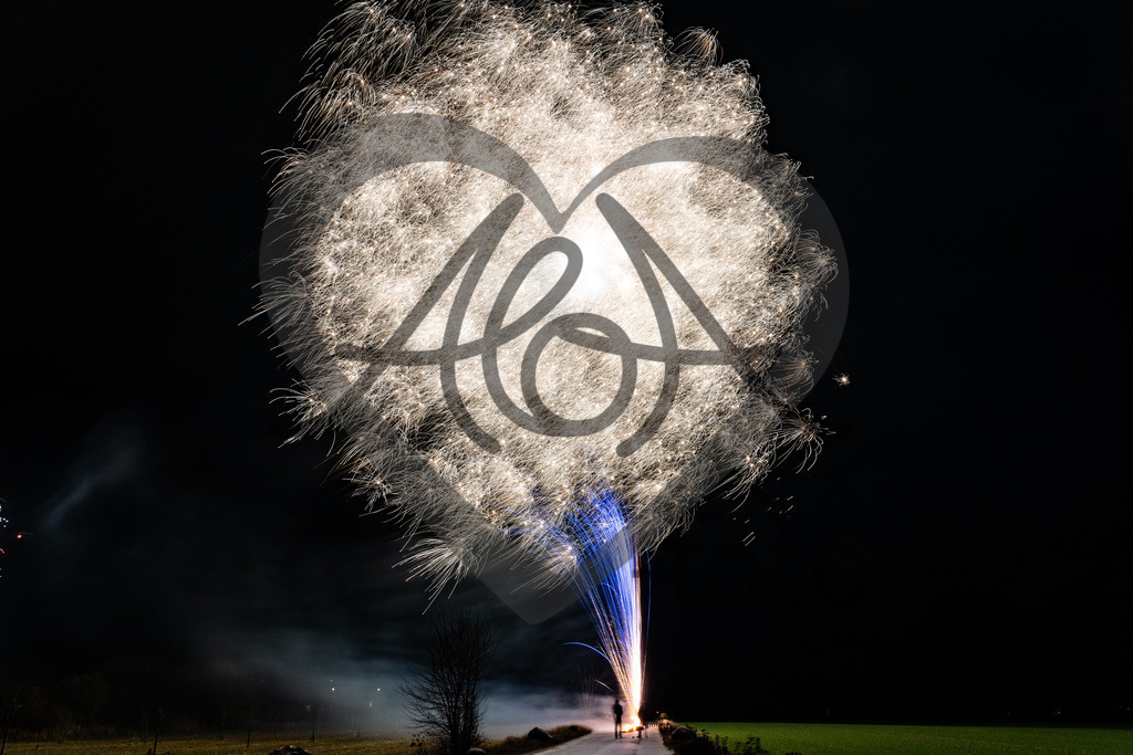20260101_003008_Silvesterfeuerwerk | aloa-fotografie - Realisiert mit Pictrs.com