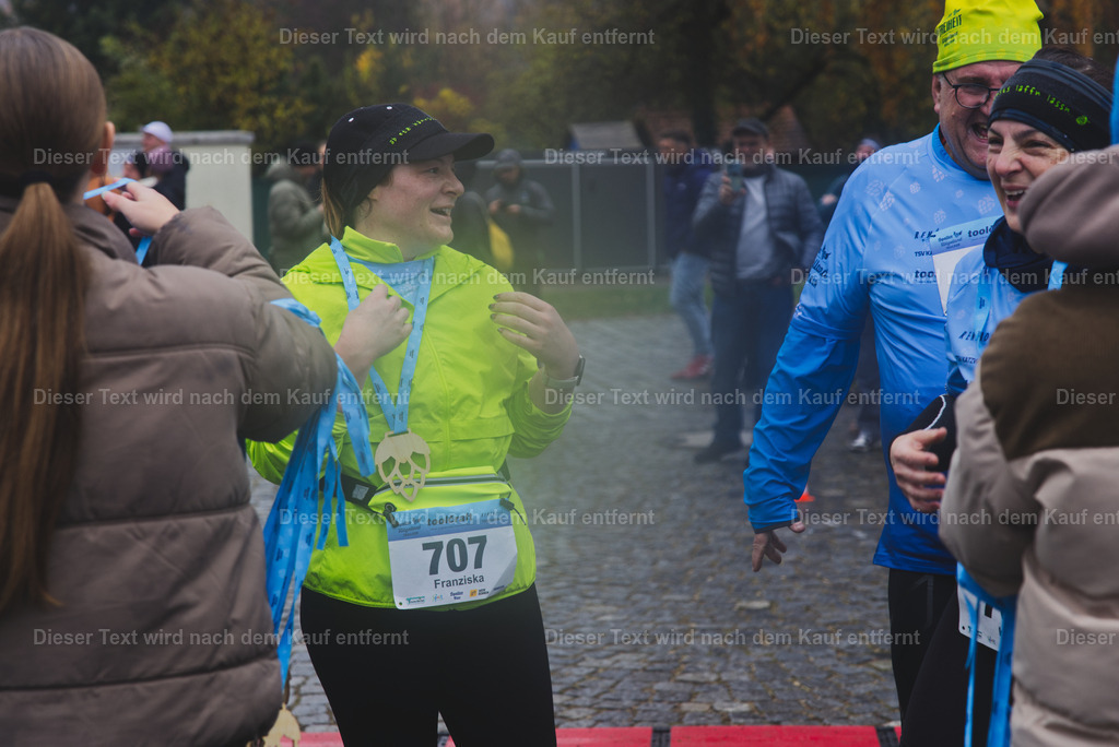 cineathletes-huegelland-2025-11-09-13-11-08 | Sportfotografie rund um Obstacle Course Racing und Trail Run - Realisiert mit Pictrs.com