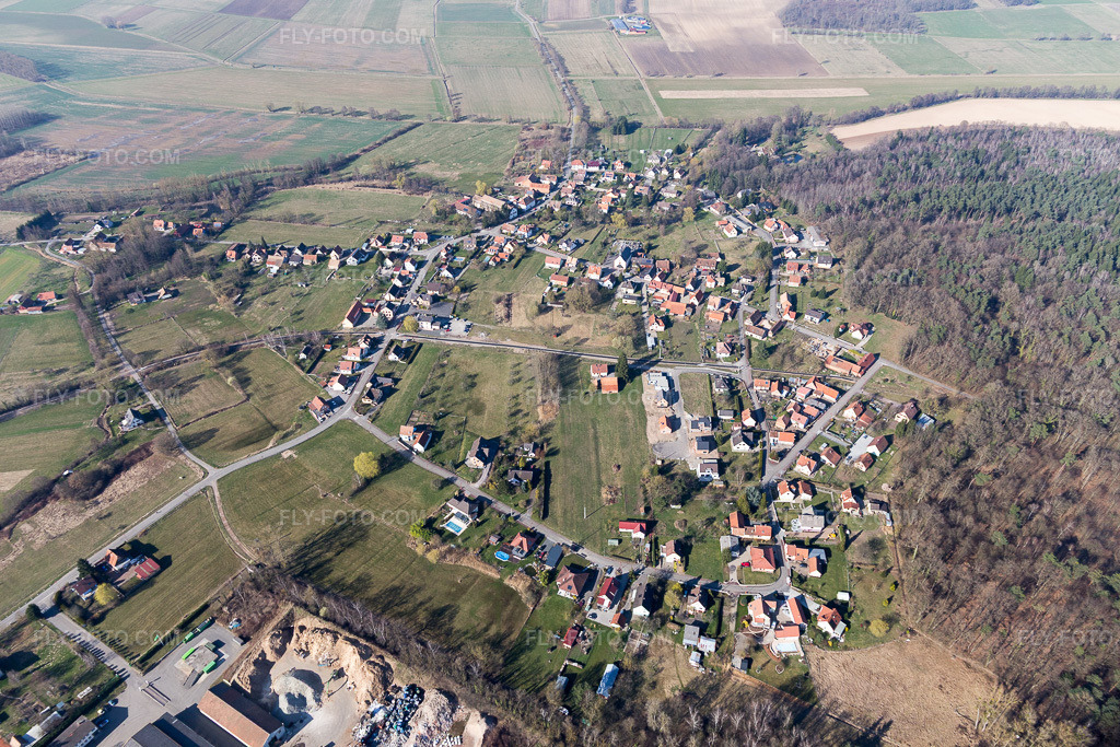 Aerial view: View of the town in Biblisheim in the state Bas-Rhin, France.Photo: IMG_097467.jpg taken on 03/16/2017 by Werner Riehm/FLY-FOTO.comResolution of the original: 5472 x 3648 px