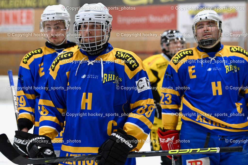 EC MET PHOTOVOLTAIK HORNETS SPITTAL vs. EHC Althofen  | #23 Kurath Florian 1. EHC ALTHOFEN, #88 Ettinger Marc 1. EHC ALTHOFEN, EC MET PHOTOVOLTAIK HORNETS SPITTAL vs. EHC Althofen , EC MET PHOTOVOLTAIK HORNETS SPITTAL vs. EHC Althofen  am 25.01.2025 in Villach (Stadthalle Villach), Austria, (Photo by Bernd Stefan)