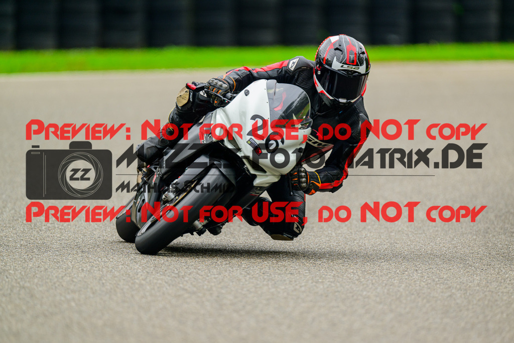 MaZZes_Fotomatrix_20241003_6007705_7456 | ROT