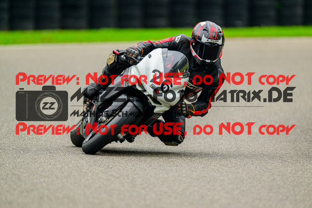 MaZZes_Fotomatrix_20241003_6007705_7456 | ROT