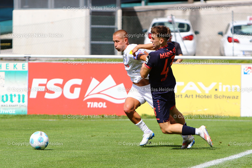 NH_1FSVMainz05_HolsteinKiel_Testspiel_02082024 | #43 Brajan Gruda (1.FSV Mainz 05), #10 Lewis Holtby (Holstein Kiel)Fußball I Herren I Testspiel I Saison 2024-2025 I 1.FSV Mainz 05 - Holstein Kiel I 02.08.2024 I Silberstadt Arena
