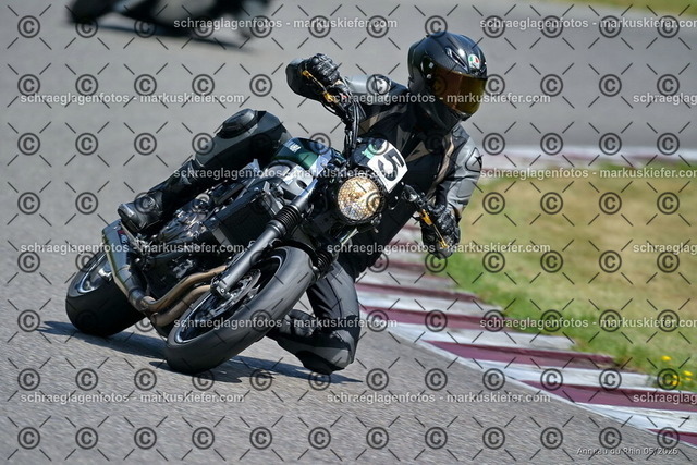 26BT02-1602 | markuskiefer.com - Realisiert mit Pictrs.com