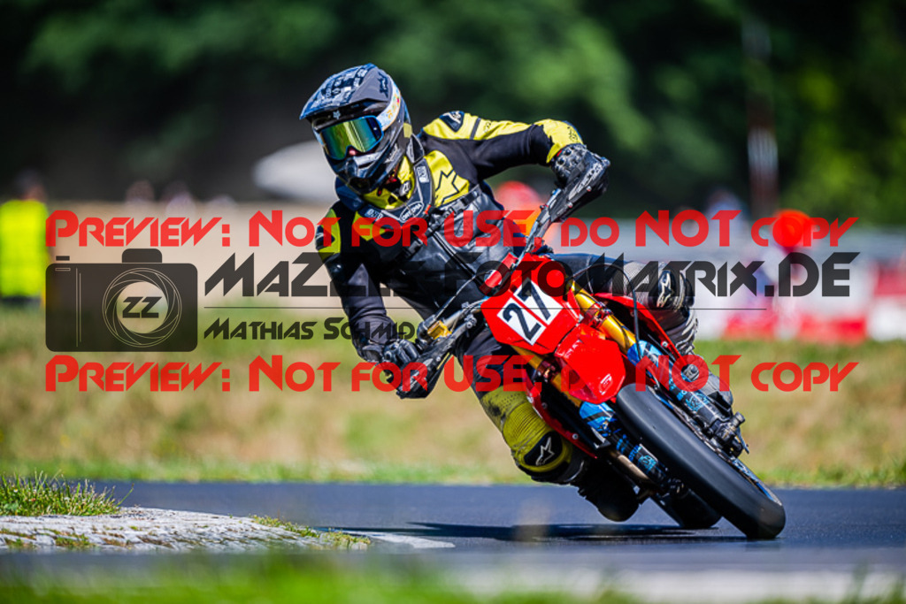 MaZZes_FotoMatrix_220702_1442 | S4