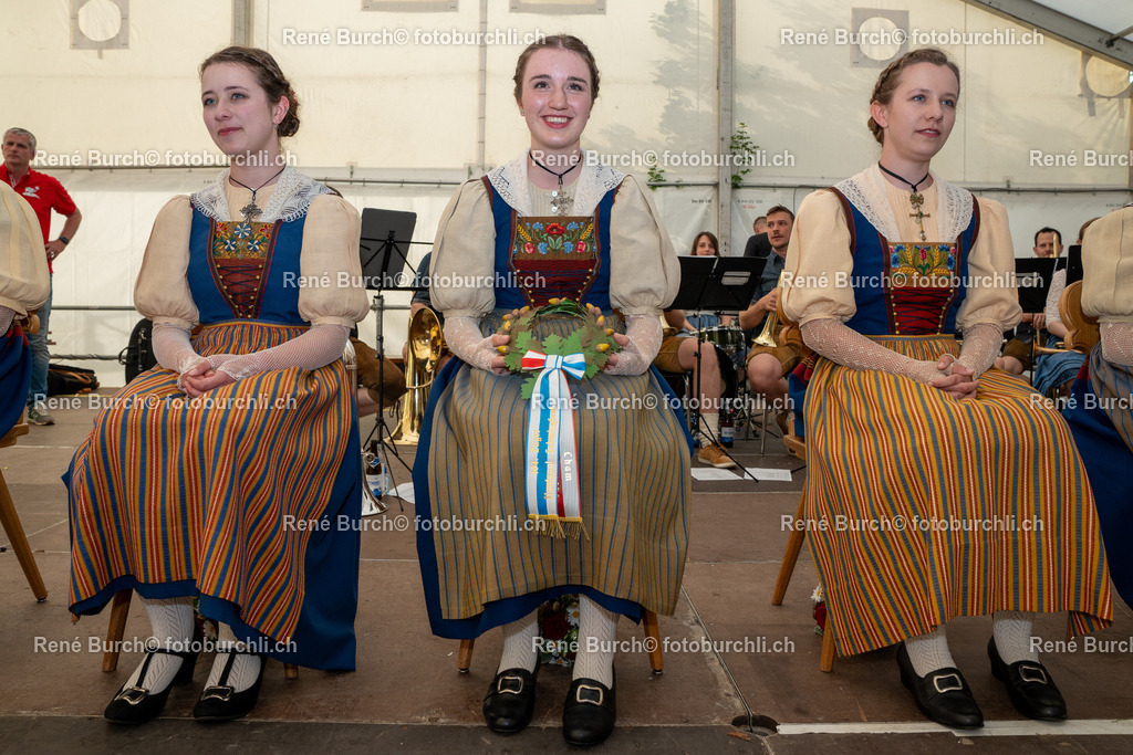 RB-06916 | René Burch leidenschaftlicher Fotograf aus Kerns in Obwalden.  Hier finden sie Sport, Landschaft und Natur Fotografie.
 - Realisiert mit Pictrs.com