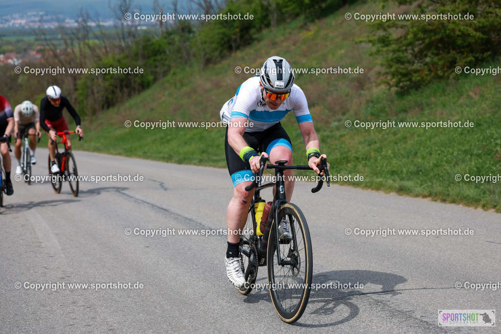 450_AR6_0396 | Neusiedlersee Radmarathon 2026@sportshot_your_pictrs #yourpictures#roadtowm2029 #nrm #neusiedlerseeradmarathon #neusiedlersee #neusiedlerseetourismus #burgenland #mörbisch #nrm26 #burgenlandtourismus #voglundco #poweredbyburgenlandtourismus #radsport #rad #marathon #ucigranfondo #visitburgenland #ucigranfondoworldseries