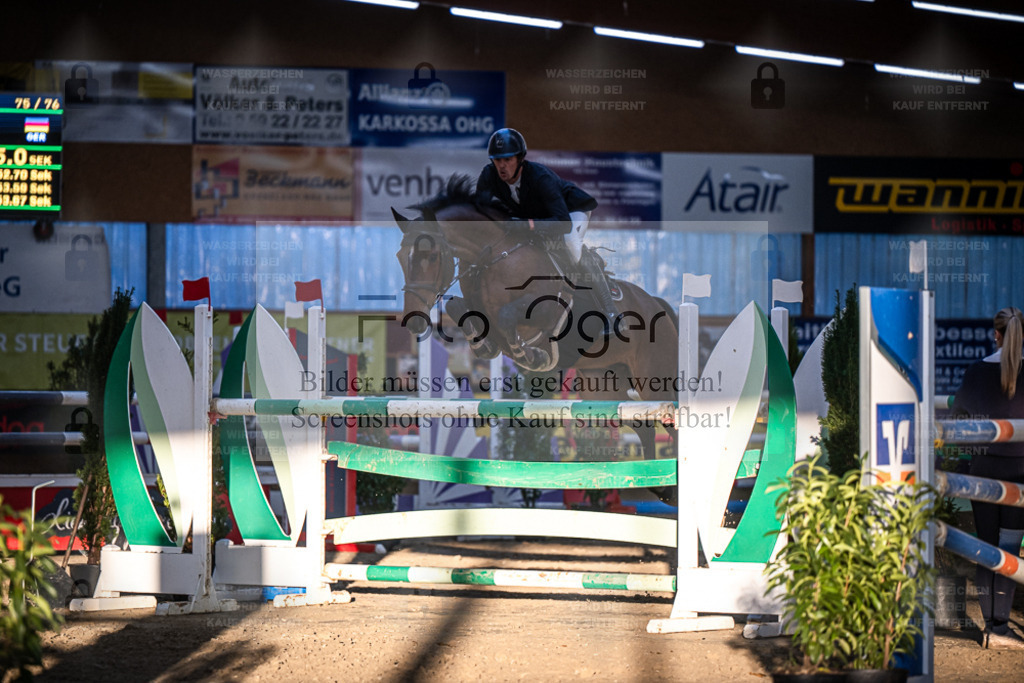 DOS_4094 | Entdecke hochwertige Reitturnierfotos von Foto Oger. Professionell, emotional und authentisch – jetzt Lieblingsmomente im Shop bestellen. - Realisiert mit Pictrs.com