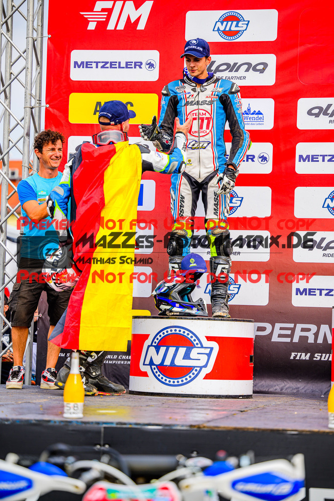 MaZZes_FotoMatrix_240818_6021986_0172 | S1