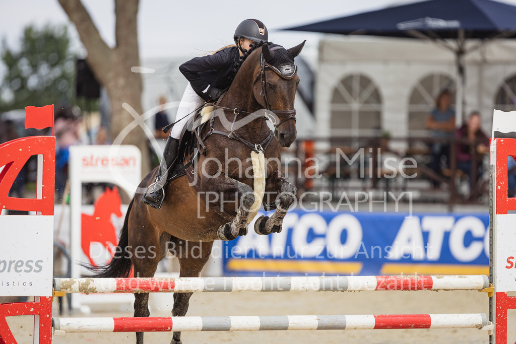 230728_BHO_A1-Stil-1-194 | Deine schönsten Turniermomente als professionelle Fotos! Entdecke hochwertige Pferdesport-Fotografie im Online-Shop. Jetzt Fotos finden & bestellen!
