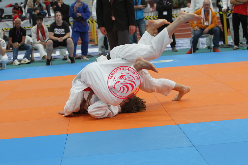 JT6F9171 | Fotos vom Adler Cup - Pictures from Adler Cup

Hier findet Ihr alle Eindrücke und großen Momente der Adler Cup Wochenenden. Here you will find all impressions and great moments of the Adler Cup weekends. - Realisiert mit Pictrs.com