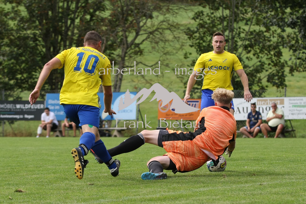 993T5884 | Medien- Sport- Entertainmentfotos