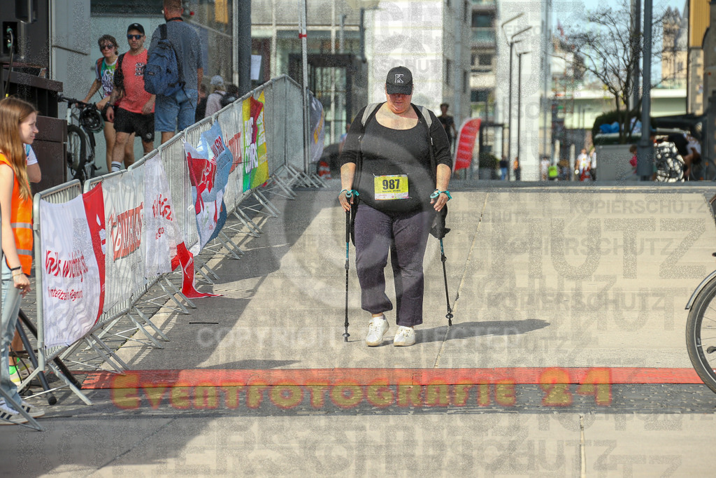 250920_1359_EX1_7207 | Sportfotografie im Rhein-Sieg Kreis, Köln, Bonn, NRW, Rheinland Pfalz, Hessen, etc. Unser Tätigkeitsfeld umfasst den Laufsport vom Volkslauf über den Marathon, Duathlon, Triathon bis zum Ultralauf wie Kölnpfad Ultra oder Schindertrail.