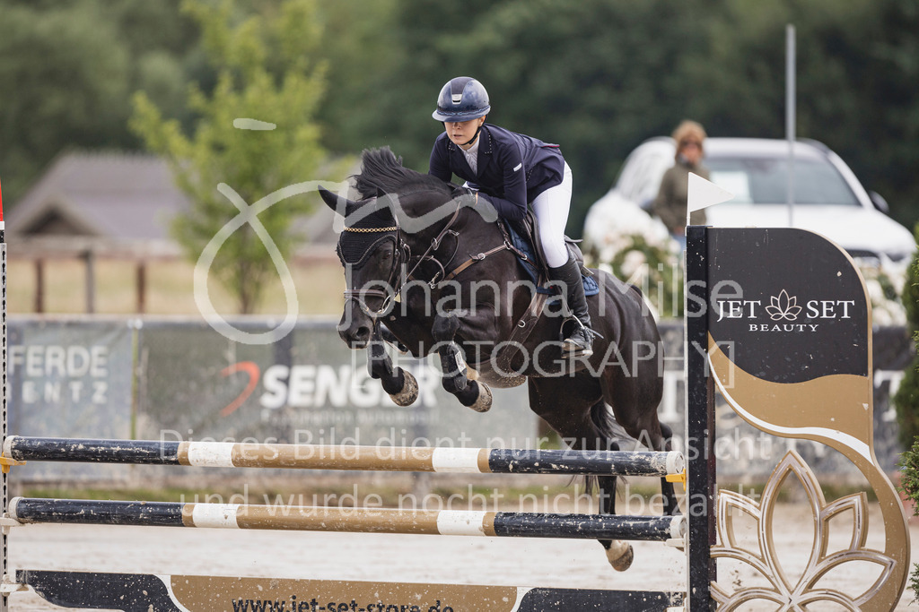 250627_PfSpTa_Stil-A1-112 | Deine schönsten Turniermomente als professionelle Fotos! Entdecke hochwertige Pferdesport-Fotografie im Online-Shop. Jetzt Fotos finden & bestellen!