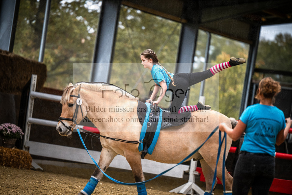 DOS_0255 | Entdecke hochwertige Reitturnierfotos von Foto Oger. Professionell, emotional und authentisch – jetzt Lieblingsmomente im Shop bestellen.Deutschlandweite Turnierfotografie. - Realisiert mit Pictrs.com