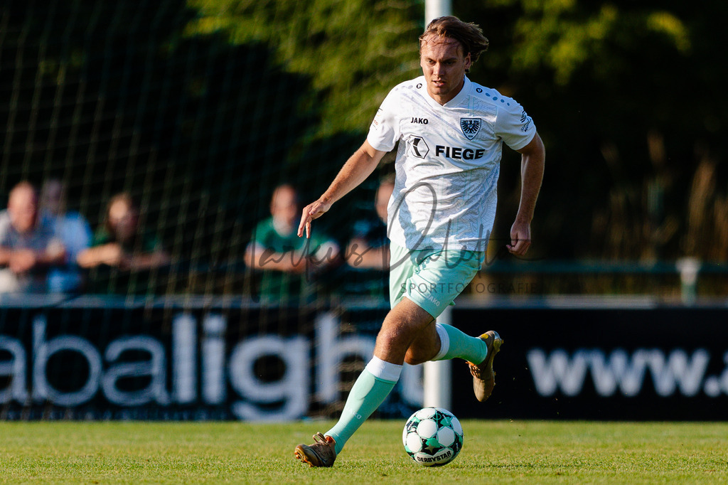 Testspiel, Saison 2026/27: SC Preußen Münster - Kickers Emden | Billerbeck, 10.07.2026: Testspiel, SC Preußen Münster gegen Kickers Emden auf der Anlage des DJK Billerbeck in Billerbeck. Foto: sportfotografie.ms | Markus Paletta - Realisiert mit Pictrs.com