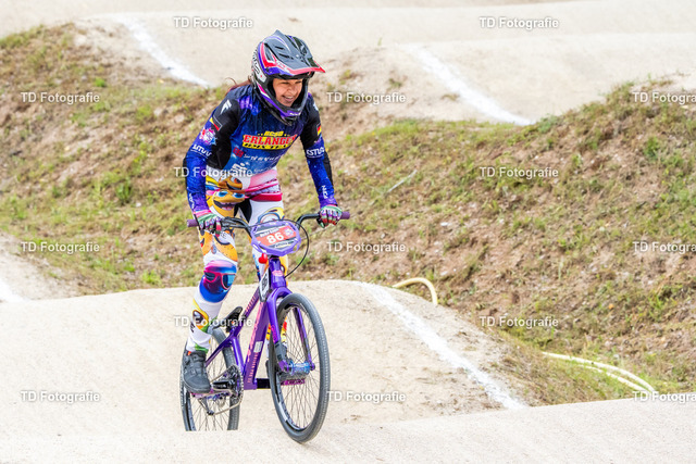 BayBMX2026-05501 | Fotogalerie von Thomas Dettweiler mit Eventbildern und lizenzfreien Fotos. Perfekt als Wandbild, für Büro, Website oder private Nutzung. - Realisiert mit Pictrs.com