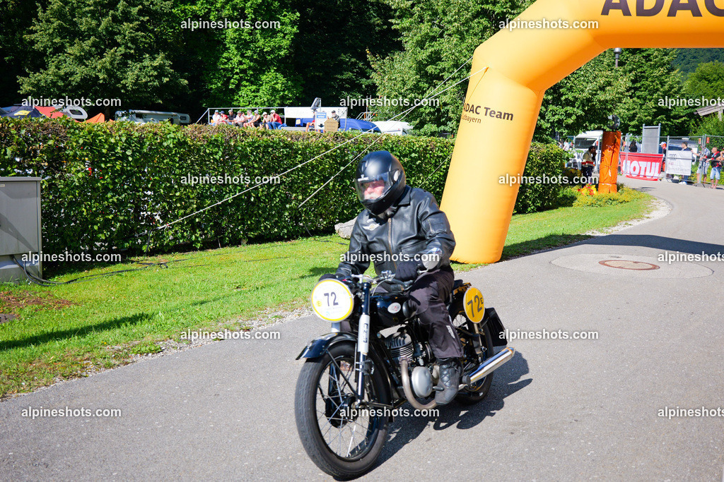 P1025779 | Erleben Sie atemberaubende, hochqualitative Fotos Ihrer Fahrt entlang der malerischen Alpenstraßen. Besuchen Sie alpineshots.com, um professionelle Aufnahmen Ihrer unvergesslichen Reise zu finden und zu kaufen - Realisiert mit Pictrs.com