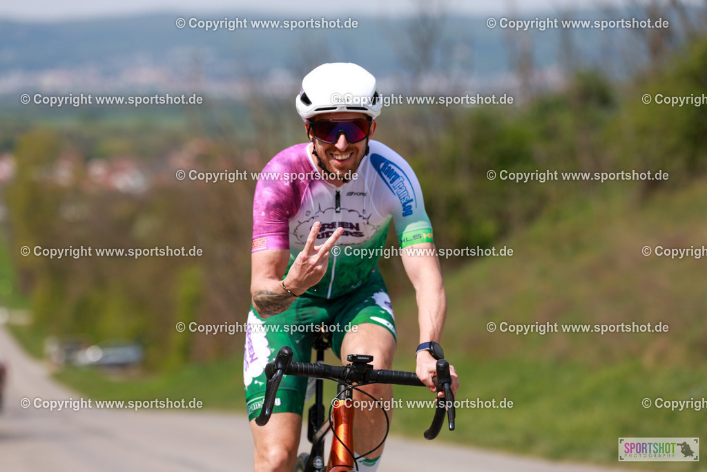 576_AR6_9828 | Neusiedlersee Radmarathon 2026@sportshot_your_pictrs #yourpictures#roadtowm2029 #nrm #neusiedlerseeradmarathon #neusiedlersee #neusiedlerseetourismus #burgenland #mörbisch #nrm26 #burgenlandtourismus #voglundco #poweredbyburgenlandtourismus #radsport #rad #marathon #ucigranfondo #visitburgenland #ucigranfondoworldseries