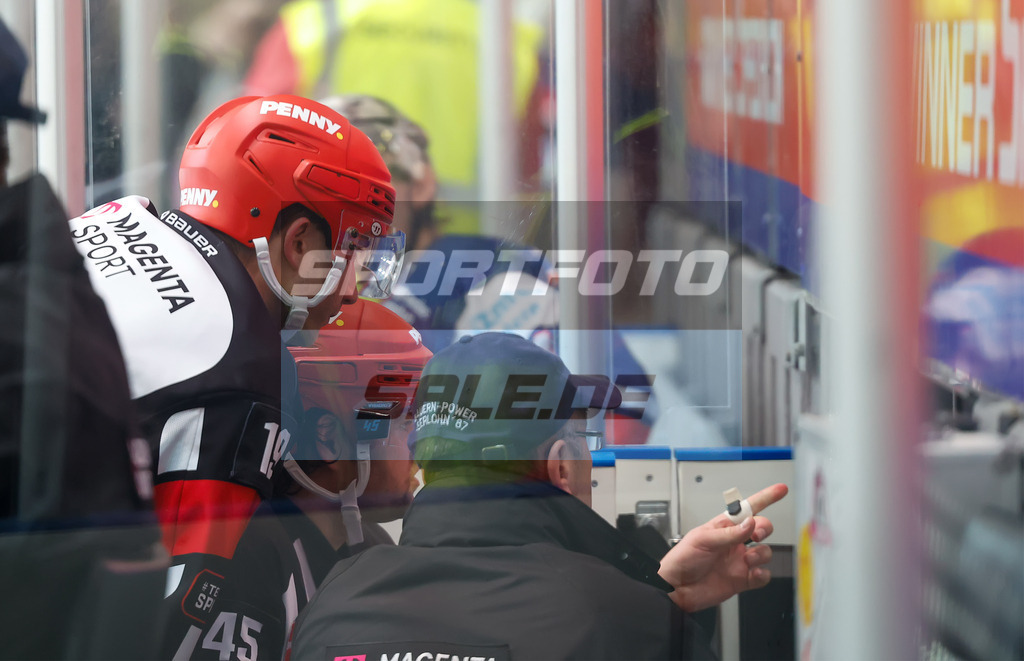 Iserlohn Roosters - Fischtown Pinguins Bremerhaven | 
DEL: Iserlohn Roosters - Fischtown Pinguins Bremerhaven - Realisiert mit Pictrs.com