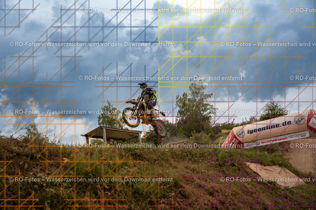 Niederwürzbach 4 Lauf-1700 | Sportfotografie von RO-Fotos: Motorsport, Motocross, Enduro, Laufveranstaltungen und Triathlon. Professionelle Fotos von Sportlern und Events. - Realisiert mit Pictrs.com