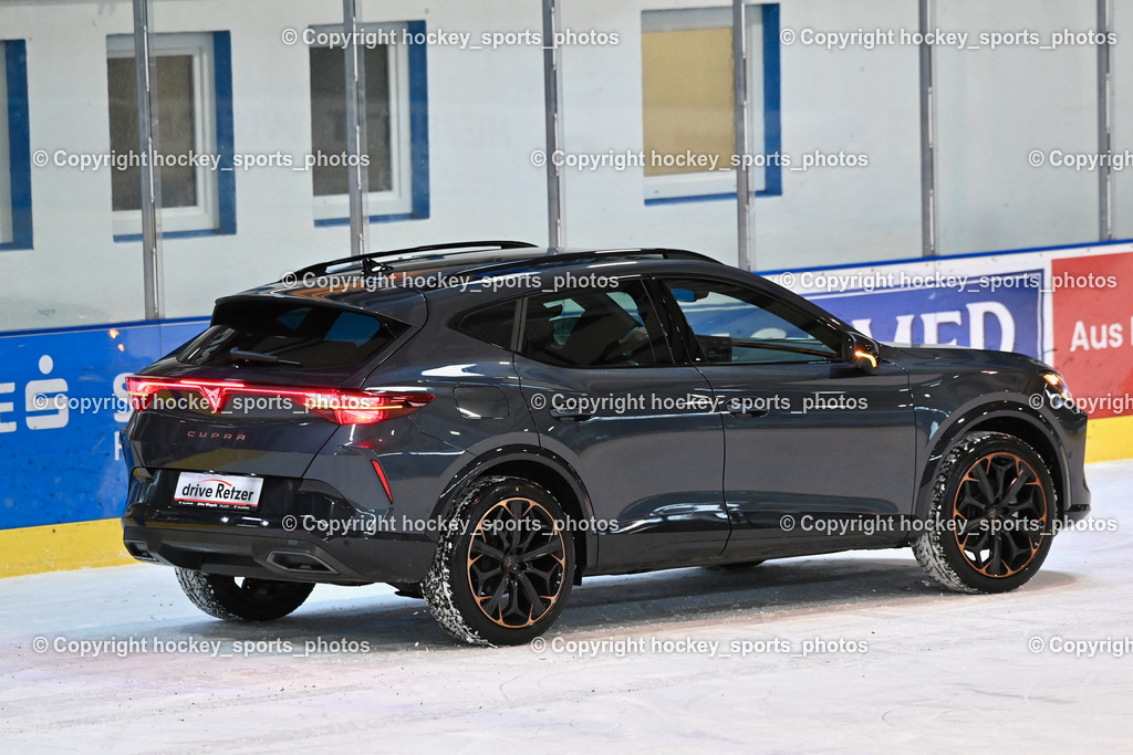 ESC Sparkasse Steindorf vs. ESV Ferlach | Autohaus Retzer, Autopräsentation, ESC Sparkasse Steindorf vs. ESV Ferlach, ESC Sparkasse Steindorf vs. ESV Ferlach am 22.02.2026 in Steindorf  (Ossiachersee Halle ), Austria, (Photo by Bernd Stefan)