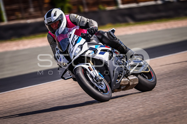 0016-240809_SR-008_16 | Deine Full-Service-Agentur für ✔️Videoproduktionen und ✔️Motorsportfotografie Jetzt Angebot anfragen!